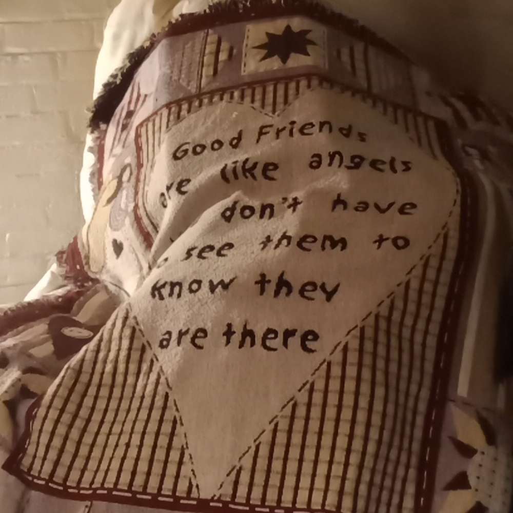 Really nice comfortable unique throw